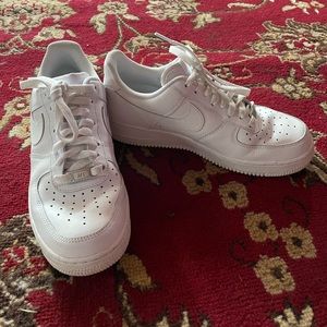 white nike air force 1 ones